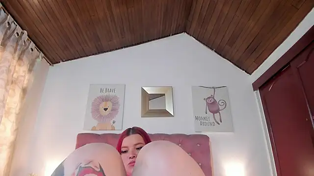 CelessteRedds Live XXX Chat