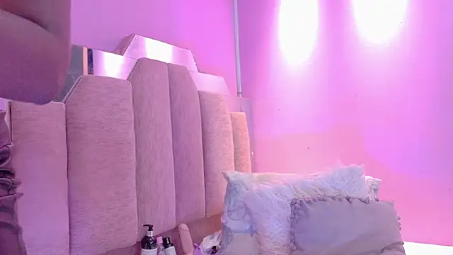 LoveQueen2's Live XXX Chat