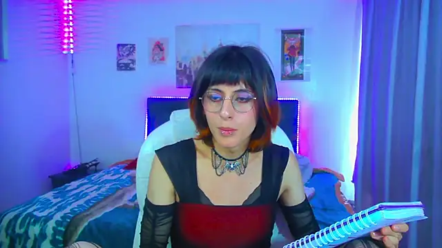 goth_minerva: вебкам-шоу