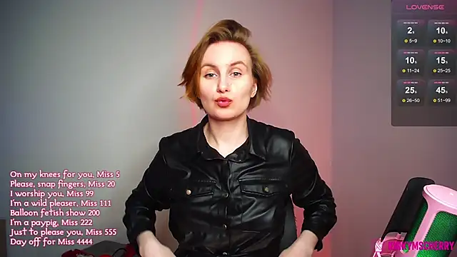 KinkyMissCherry Live XXX-chat