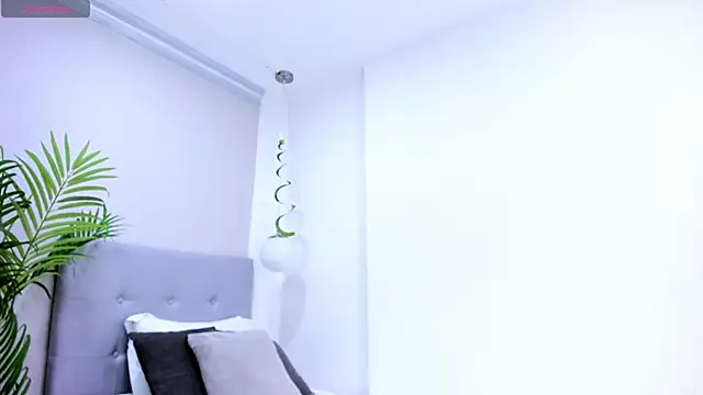 Ella_carter_'s Live XXX Chat