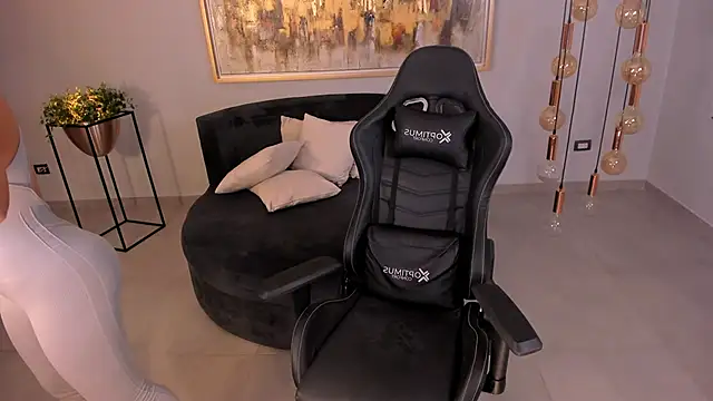 XXX chat uživo modela KylaMorrison