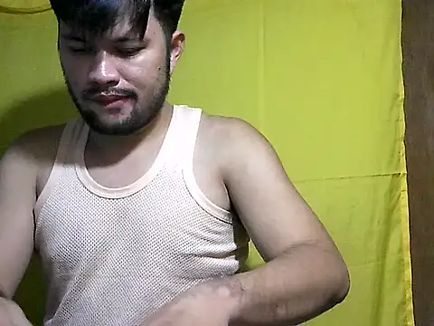 XXX chat uživo modela HairyHottestpinoyHandsome