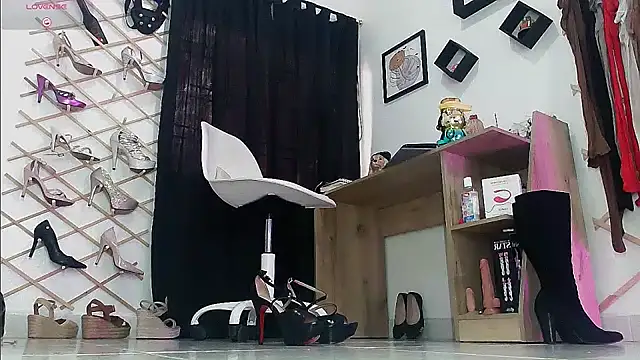 myla_sarah 라이브 XXX 채팅