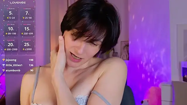 LorenDaze XXX чат на живо