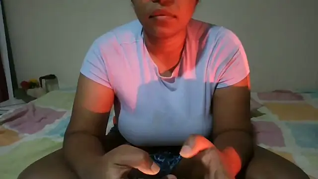 Dreambody- Live XXX Chat
