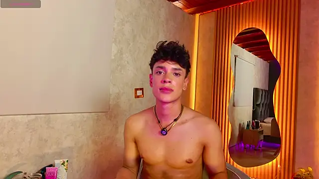 Ander_asford77 élő XXX-chatje