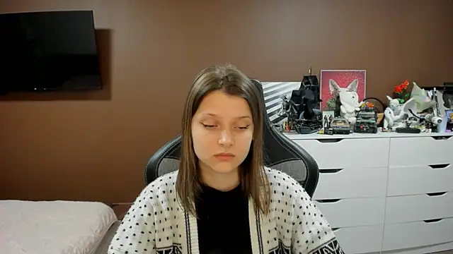 SoniNesti Live XXX Chat