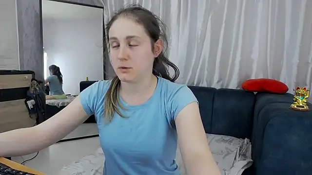 Holliy_Cooper Live XXX Chat