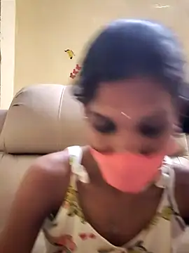 Shreya-telugupilla's Live XXX Chat