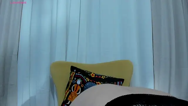 Živý XXX chat carly_grasso