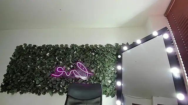 DestinyHills Chat XXX live
