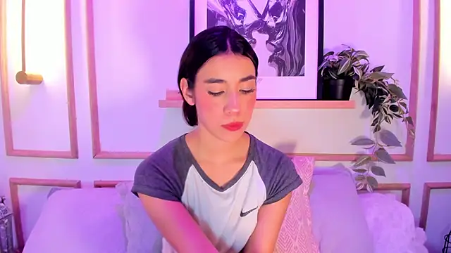 Nanami_ 即時 XXX 聊天