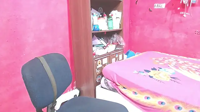 loretybig – Naživo chatovacia miestnosť