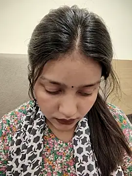 Pavitra_Sharma's Live XXX Chat