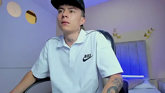 Chat +18 de Nascary_Fox ao vivo