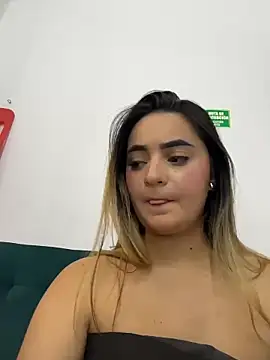 Czat XXX na żywo – Antonella_Julieta