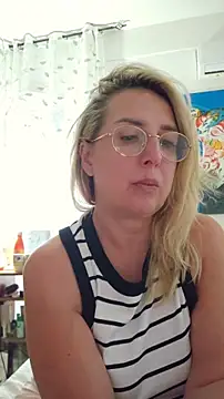 Chat +18 de MariaRichi_ ao vivo