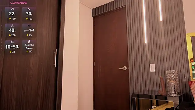 دردشة ScarletTorres الجنسية المباشرة