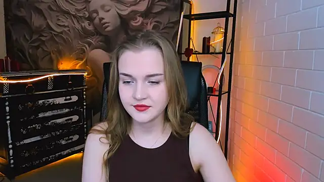 LissaTelor live XXX chat