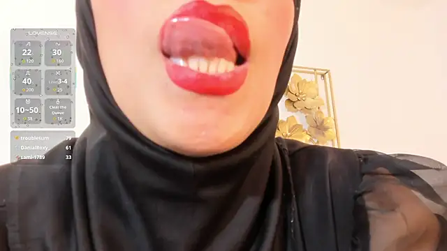 XXX chat uživo modela hanajameela