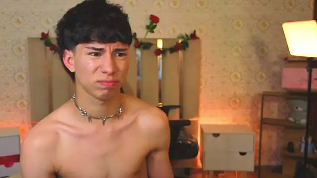 kaelwolf_tayn Live XXX chat