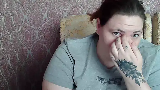 ElviraOreilllyX Live XXX-chat