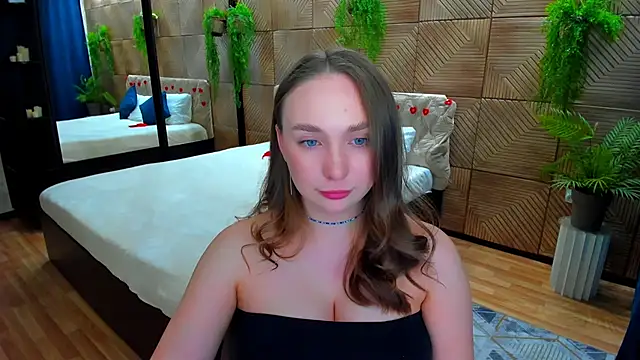 TrueReincarnation Live XXX-chat