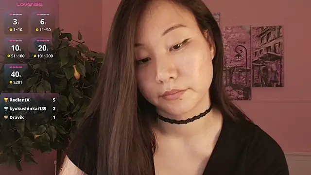 Chat +18 de Inari_Okami_ ao vivo