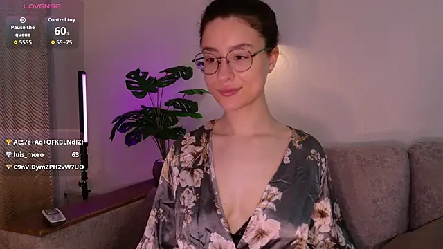 classy____ XXX чат на живо