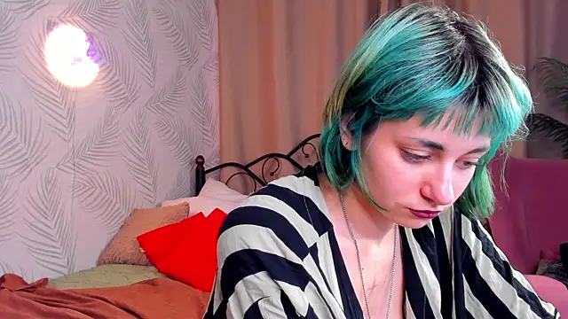 Chat +18 de Scarle_Whisper ao vivo