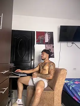 Chat XXX ao vivo de Kenny_romano