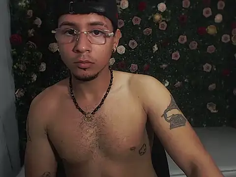 Chat +18 de jbarto_ ao vivo