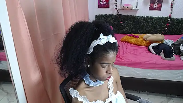 thianahorny 라이브 XXX 채팅
