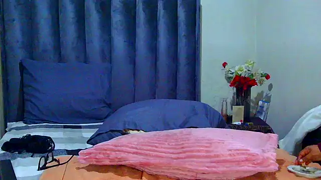 HOTSEXCBOOBS30xx লাইভ XXX চ্যাট