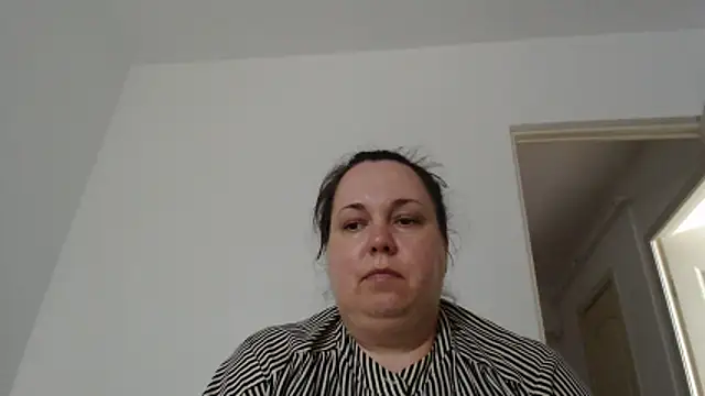 WendyRhoades লাইভ XXX চ্যাট