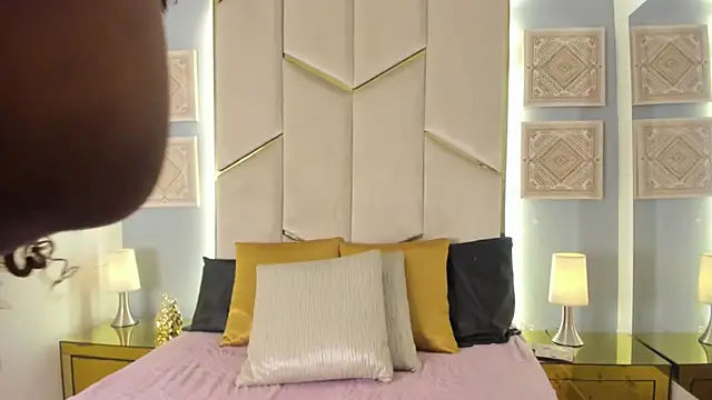 KarinaaCoxx: απευθείας συνομιλία ΧΧΧ
