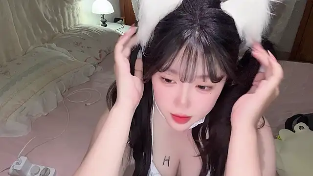SweetButWildbaby 在線直播表演