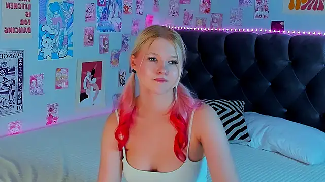Chatroom XXX en direct de LunariaFox