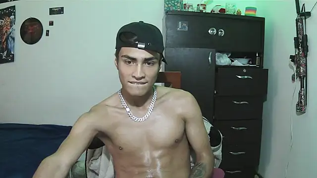 Fenix_hardcock 라이브 XXX 채팅