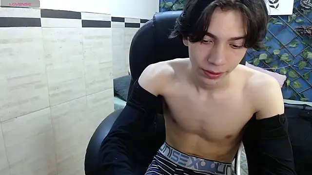 Julesx15 Webcam show