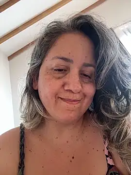 AVRAKEHDABRA live XXX chat