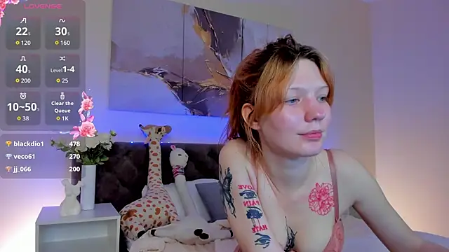 Linablueeyed élő XXX-chatje