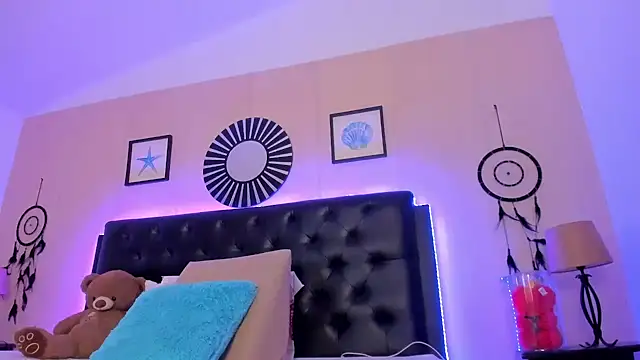 Онлайн чат XXX LolaVillalobos