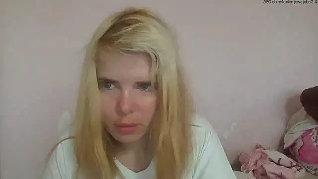 HornyElena Chat XXX in diretta