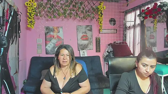 lesbiancuple Chat XXX in diretta