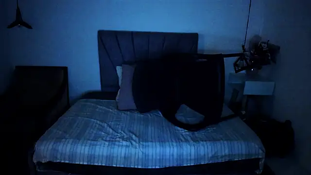 ScarletHoot_ Chat XXX live