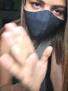 Chat +18 de Isha_Sax ao vivo