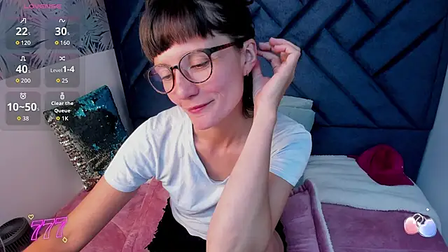 Valery_More__'s Live XXX Chat