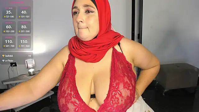 HijabiMilff's Live XXX Chat